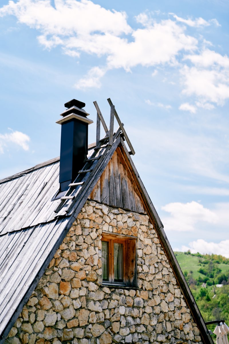 Stone slate roofing in Barnoldswick